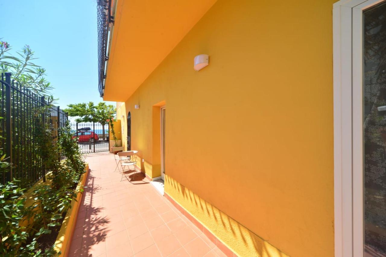 Bistrot Del Mare Apartment Santo Stefano al Mare Exterior photo